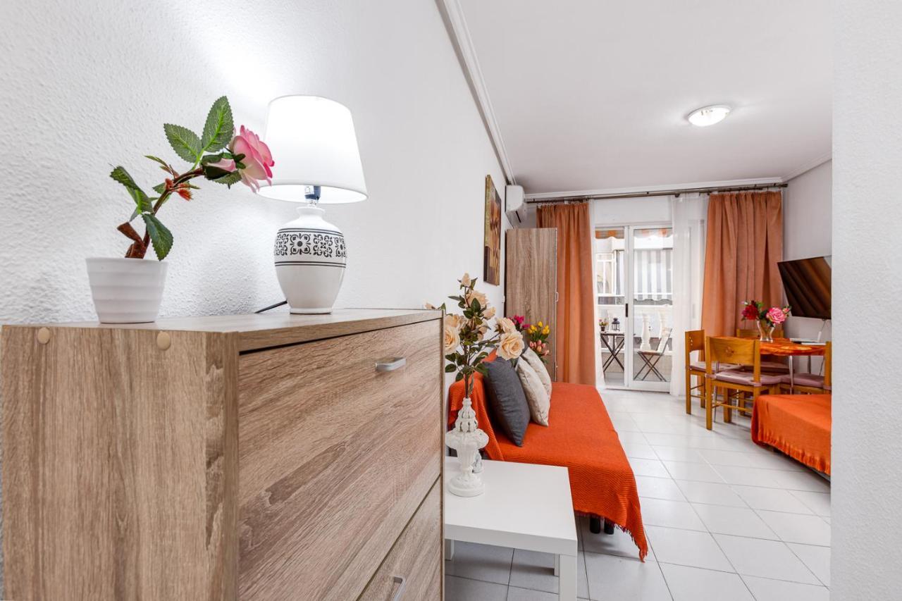 Apartment Studio Relax Almudena Torrevieja Eksteriør bilde